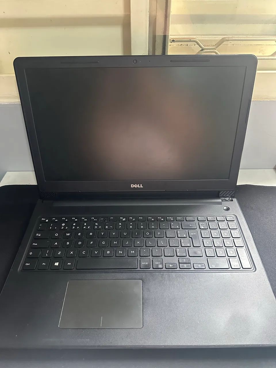 VENDO NOTEBOOK DELL INSPIRON- Usado