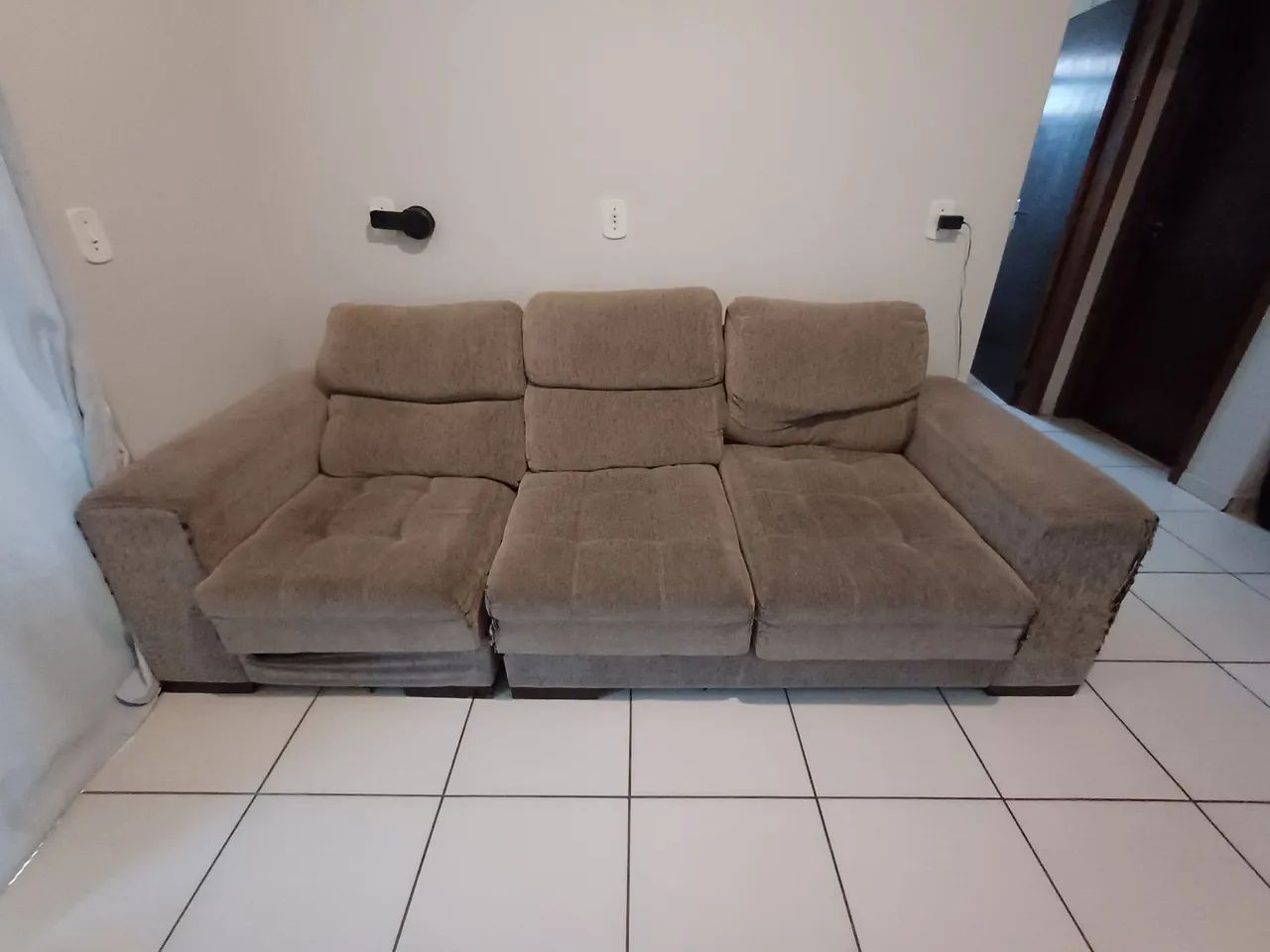 Sofá Retrátil Grande (254 x 99 cm) - Ideal para Reforma / Desapego