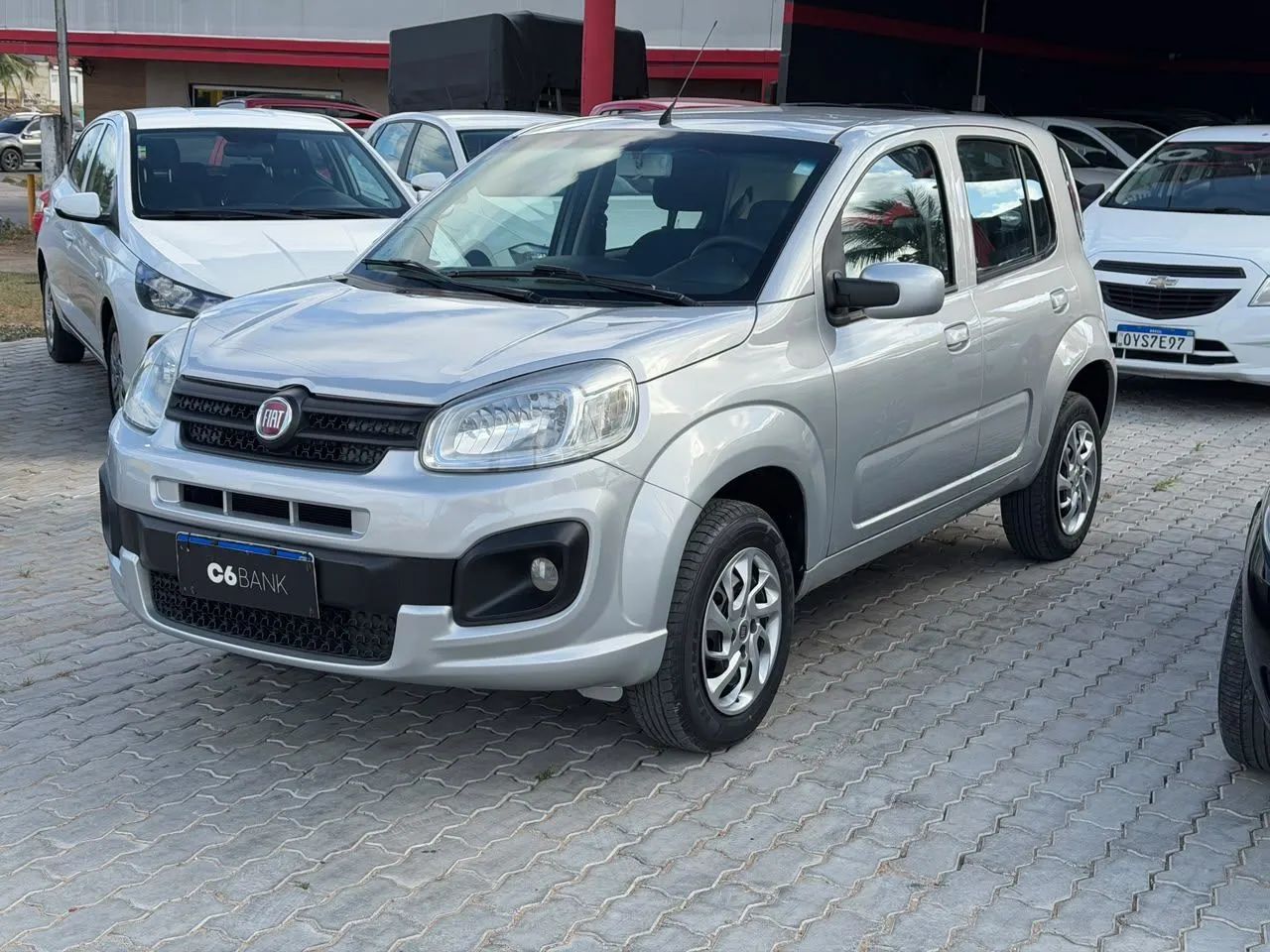 Fiat Uno UNO ATTRACTIVE 1.0 Flex 6V 5p 2017