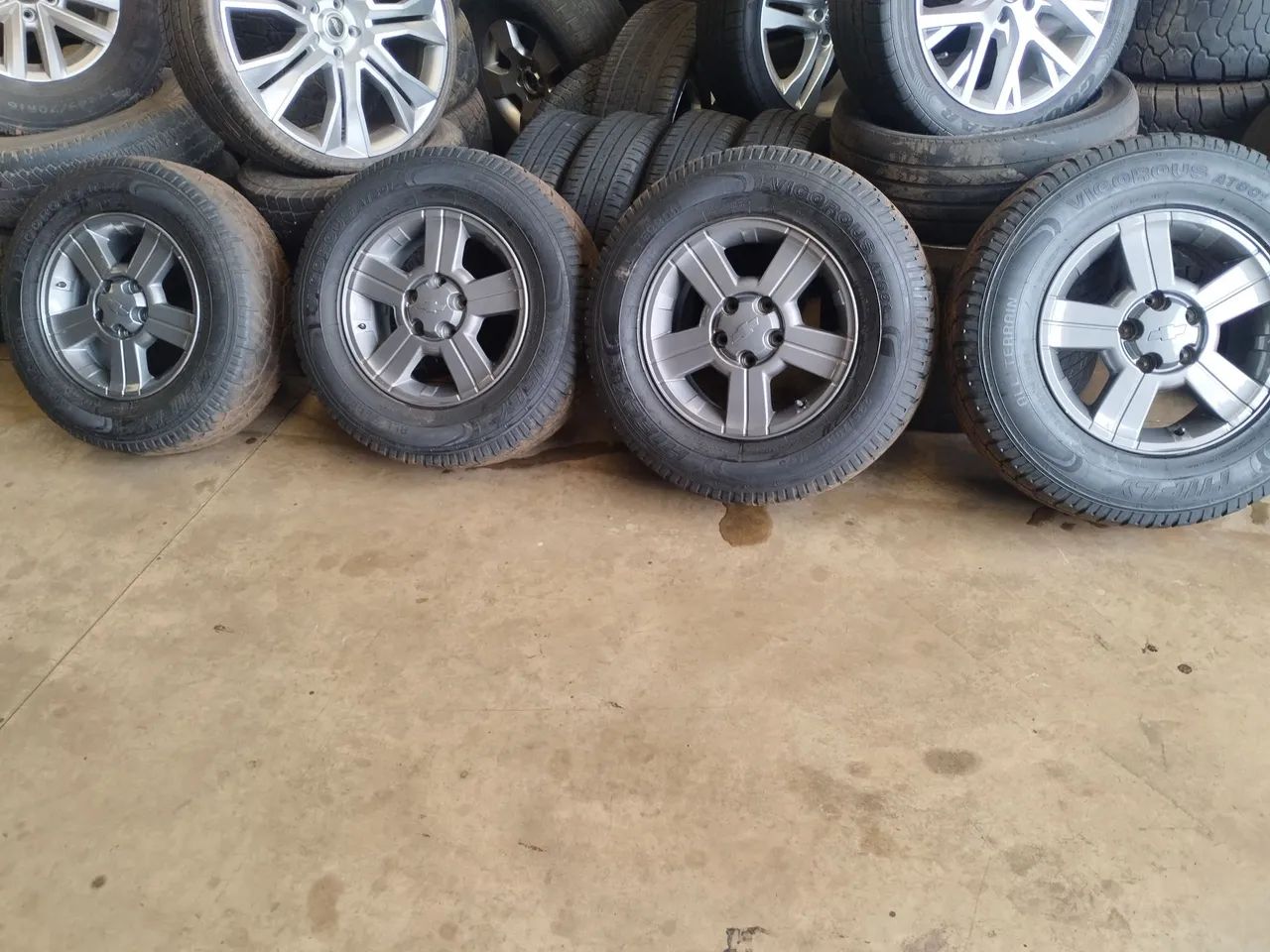 Rodas S 10 Aro 16  Rodeio+ Pneus 235/70/16  - Foto 7