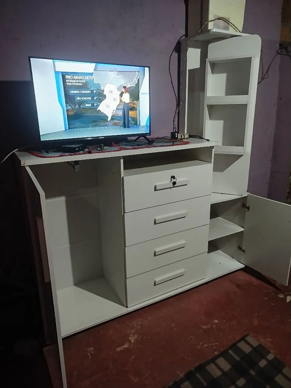 Comoda com espelho acoplado  - Foto 2
