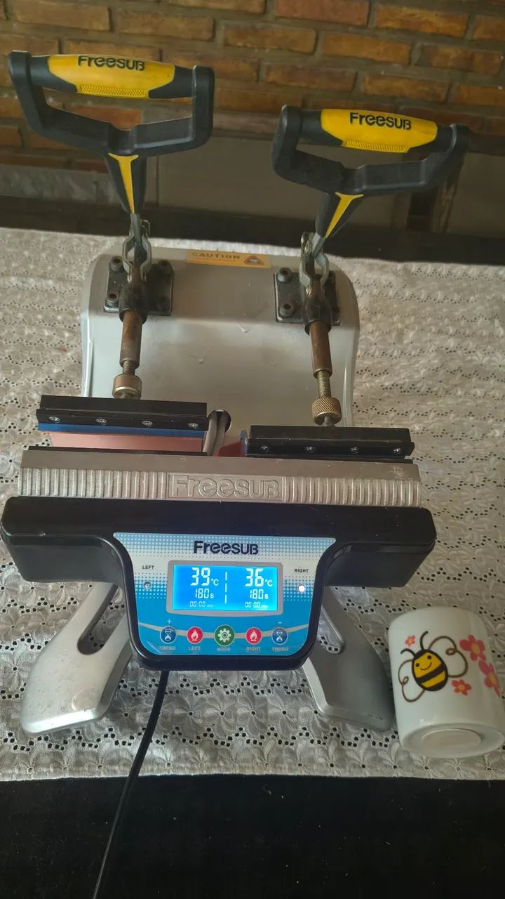 PRENSA DE CANECA DUPLA PROFISSIONAL - SUBLIMAÇÃO - Foto 5