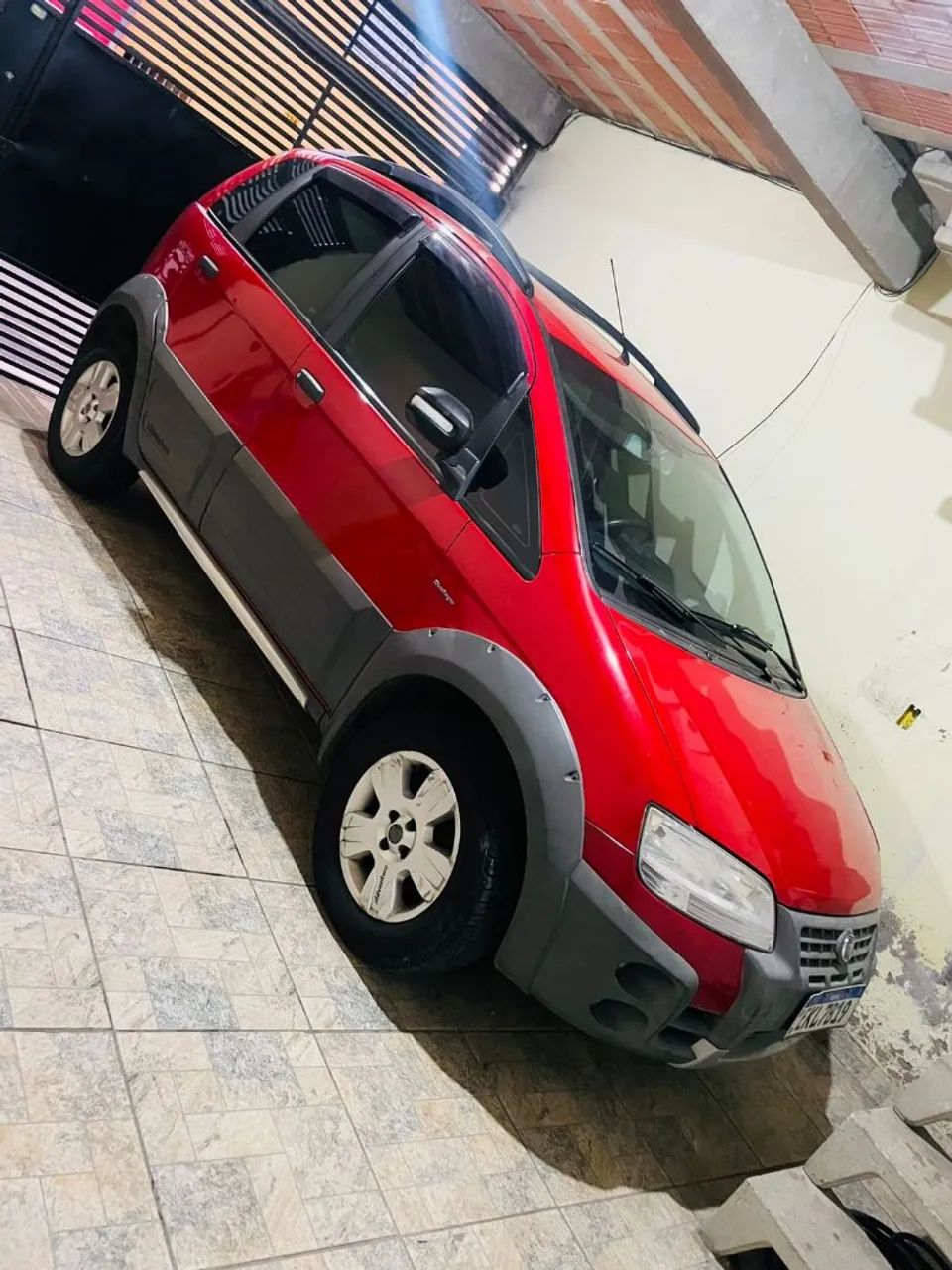 Fiat Idea Adv./ Adv.lock.dualogic 1.8 Flex 5P 2010 - Foto 3