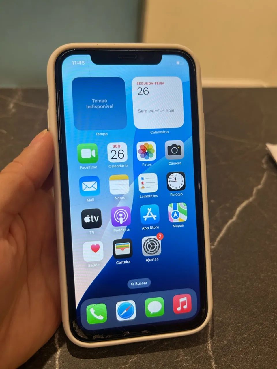 iPhone XR  Branco 64GB - Foto 2