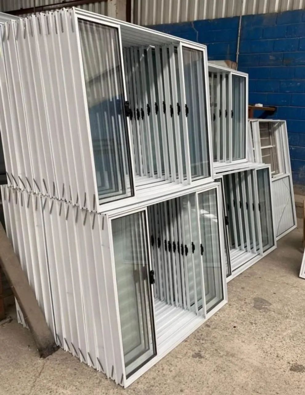 JANELA ALUMÍNIO BRANCO - R$329,99 - [FALAR COM WILLIAN]