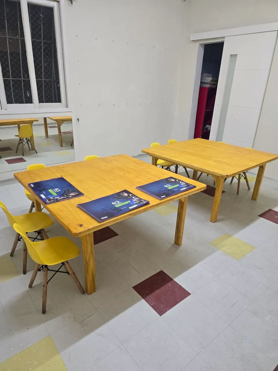 Mesa Infantil