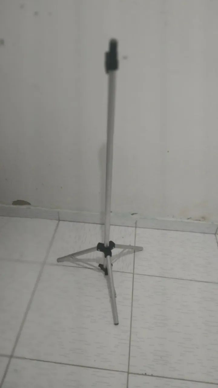 Tripé