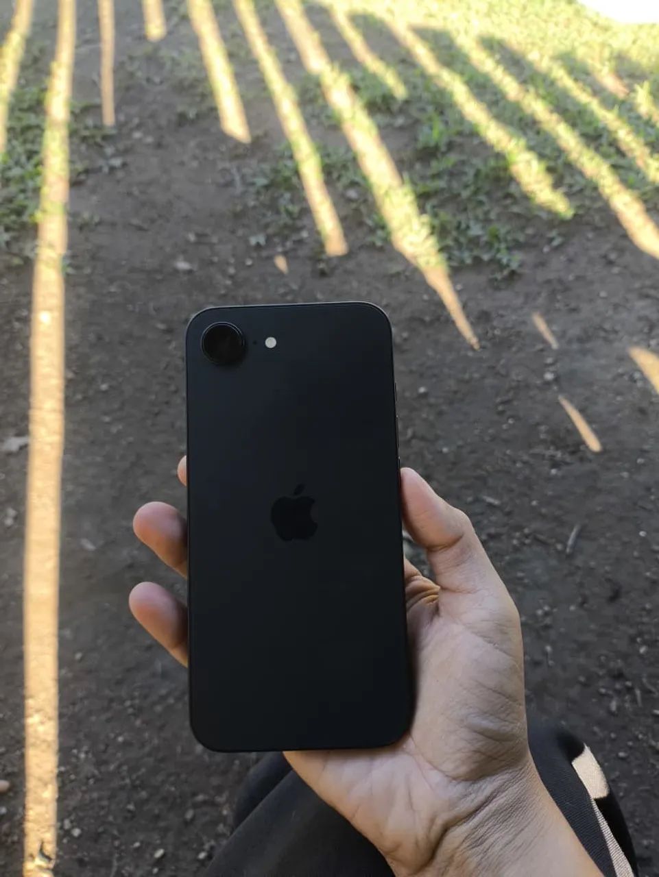 iPhone 16e - Foto 3