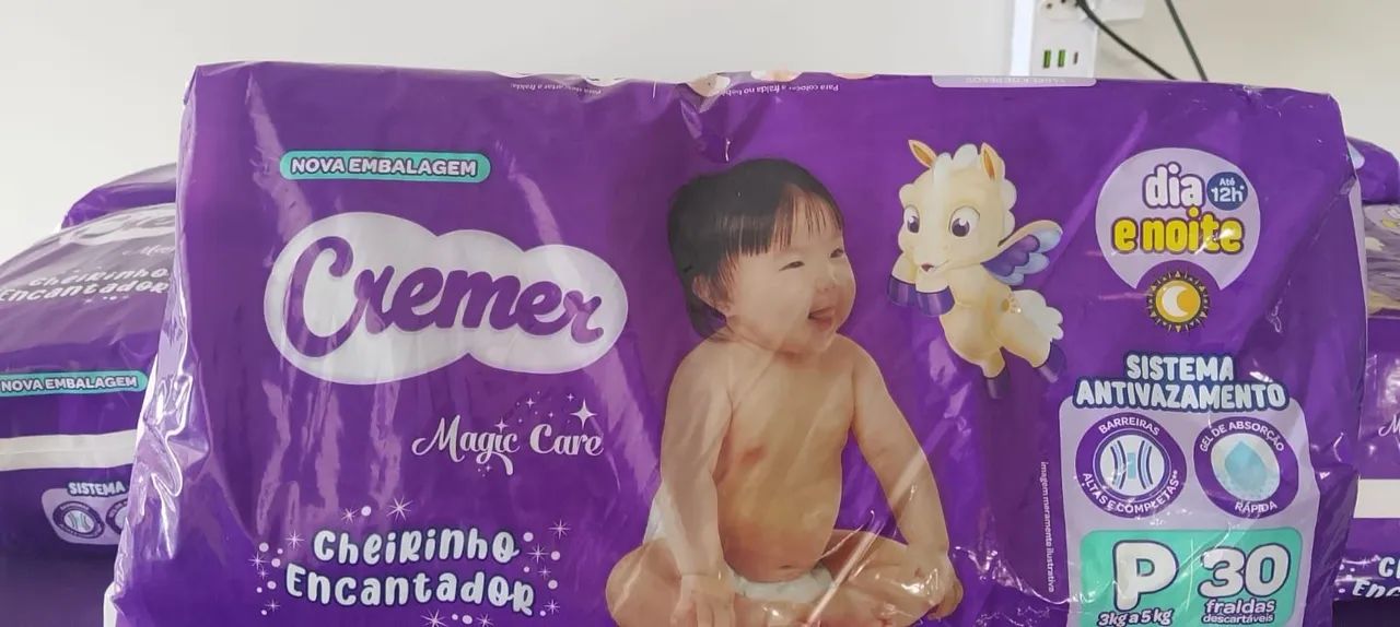 VENDO 5 PACOTE DE FRALDAS  - Foto 4