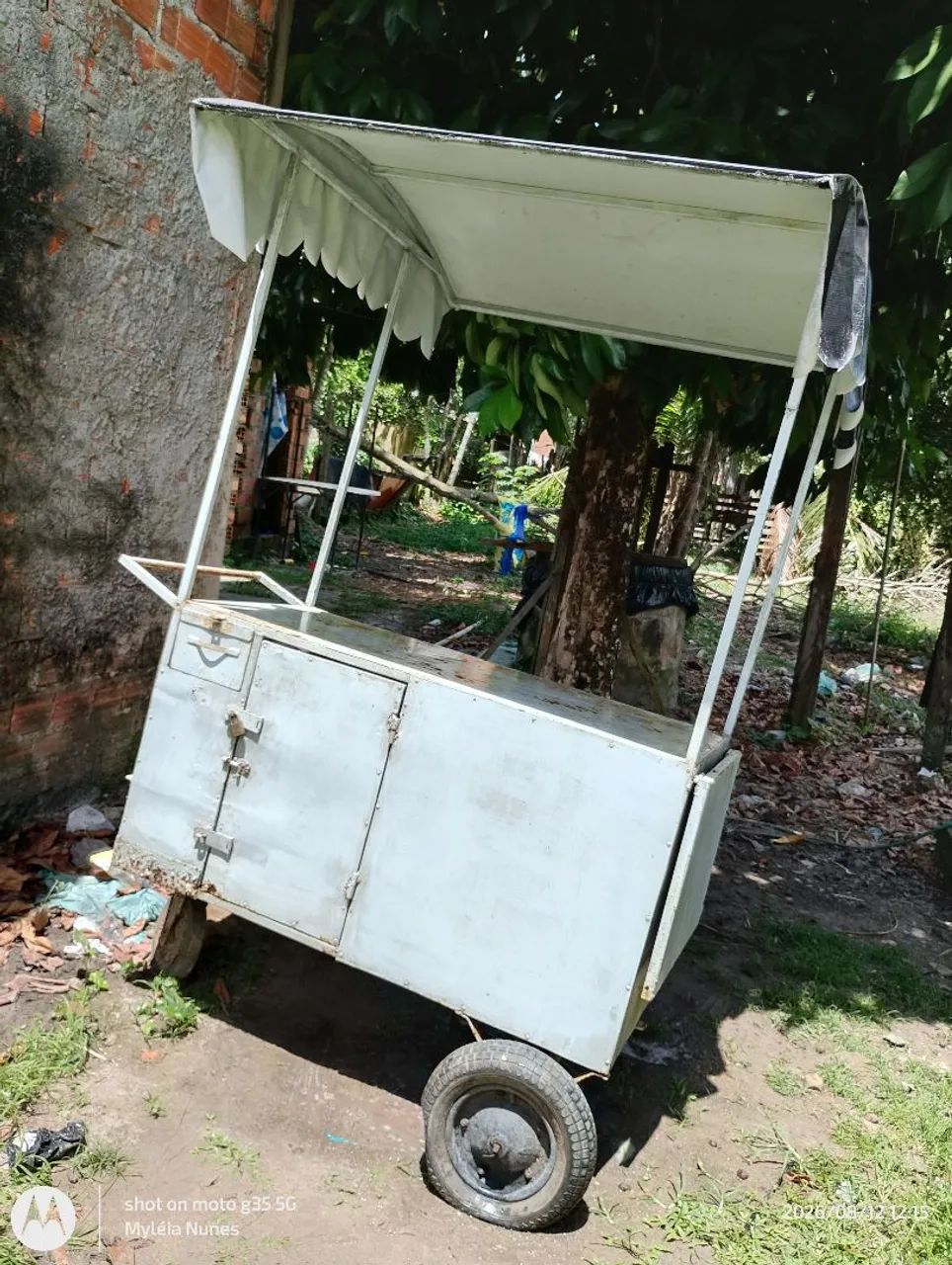 VENDE-SE CARRINHO DE LANCHE - Foto 2