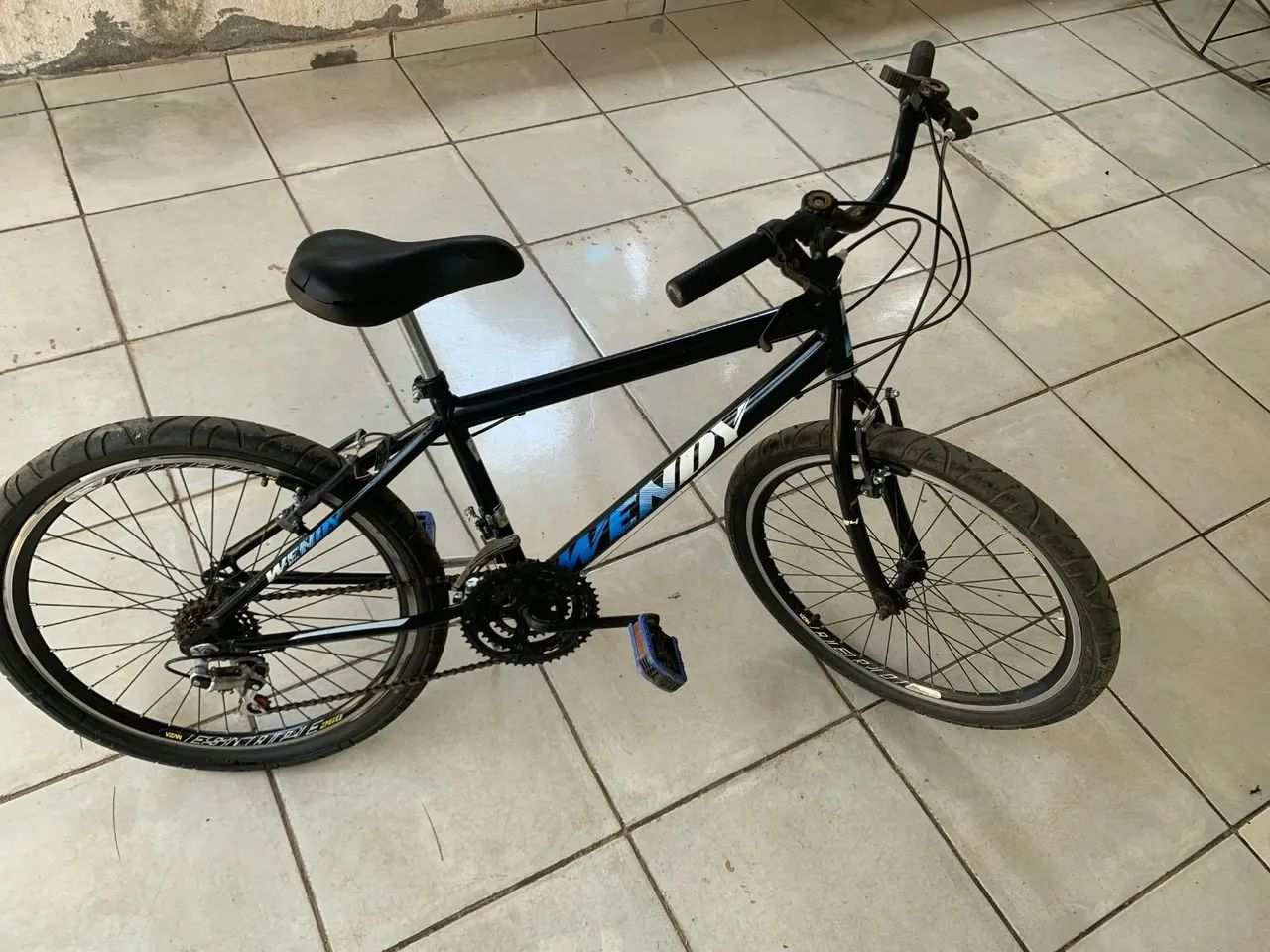 Bicicleta Wendy Preta Aro 24