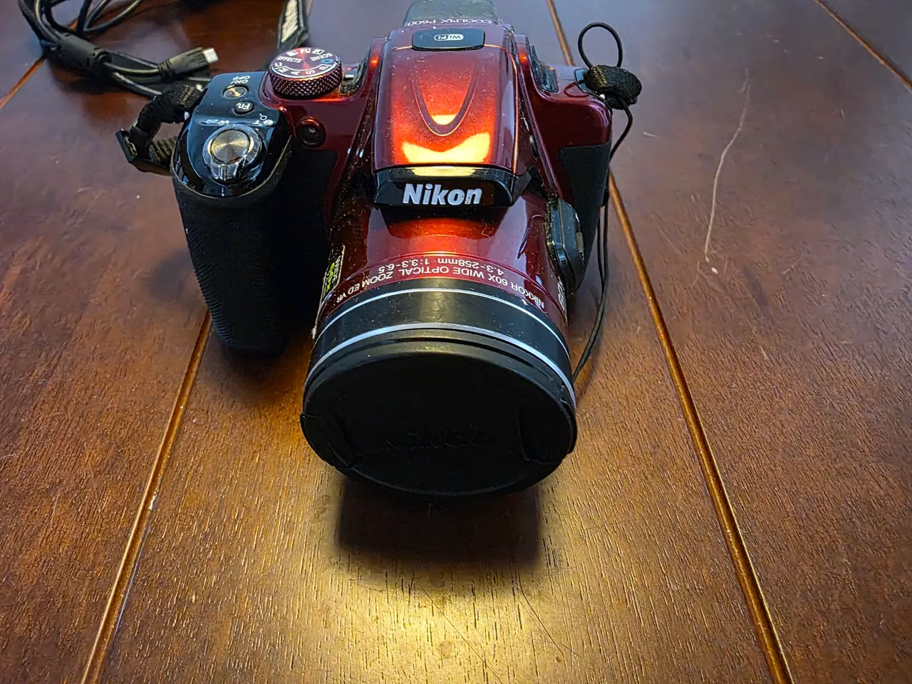 Câmera Nikon coolpix B700 4k Wi-Fi 60 x - Câmeras e Filmadoras
