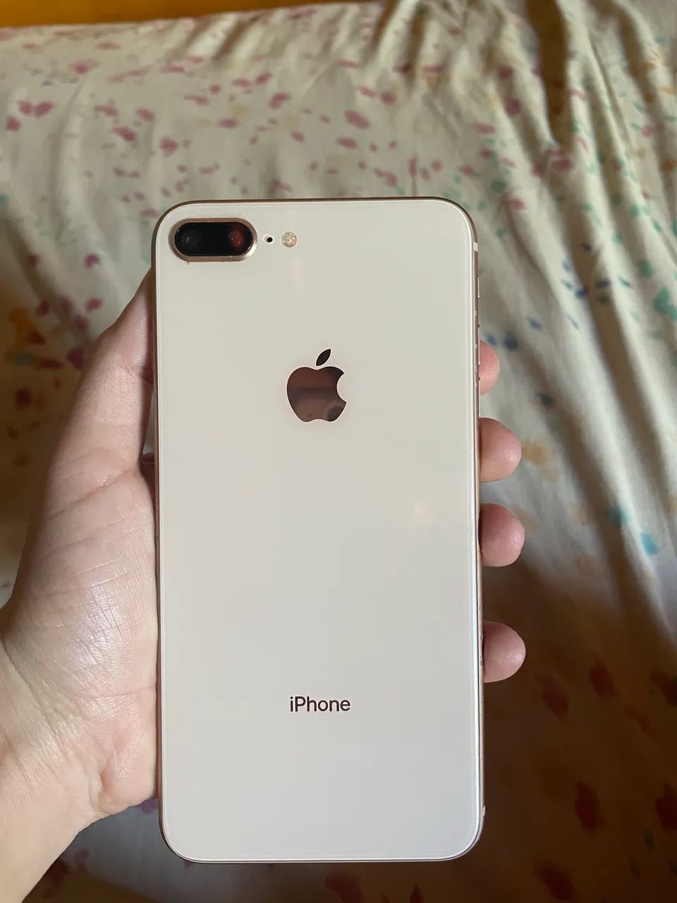 iPhone 8 Plus 64 GB Rose Gold