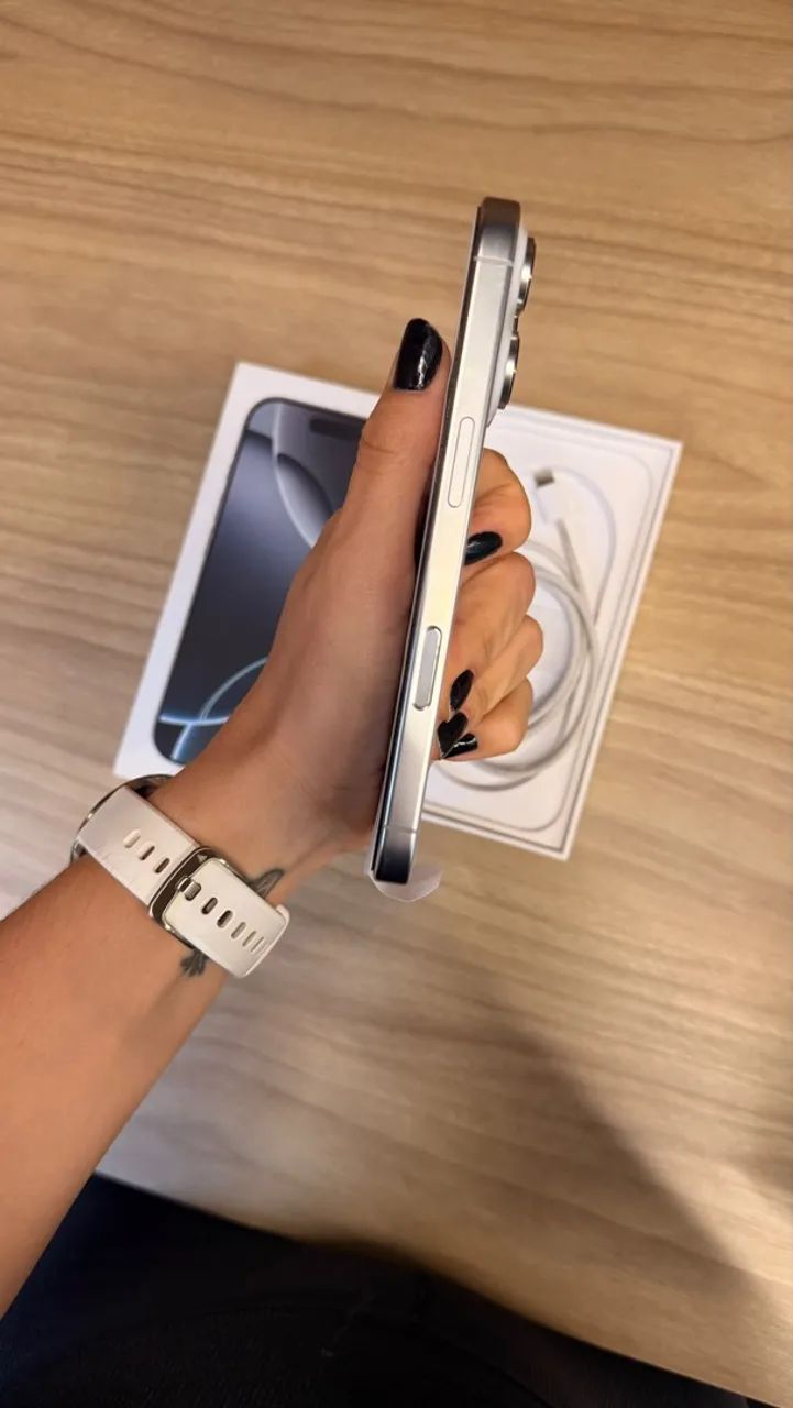 iPhone 16 pro 256gb - Foto 4