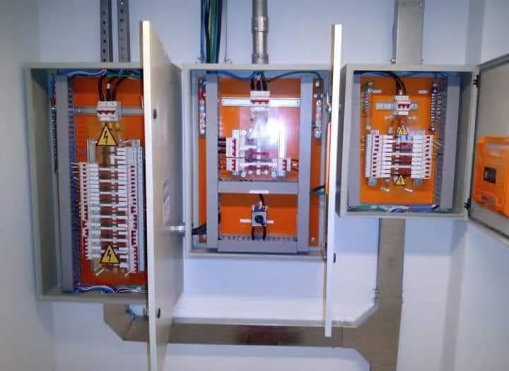 Eletricista Residencial-Instalações, reparos rápidos! Cel: * Garantia Total - Foto 3