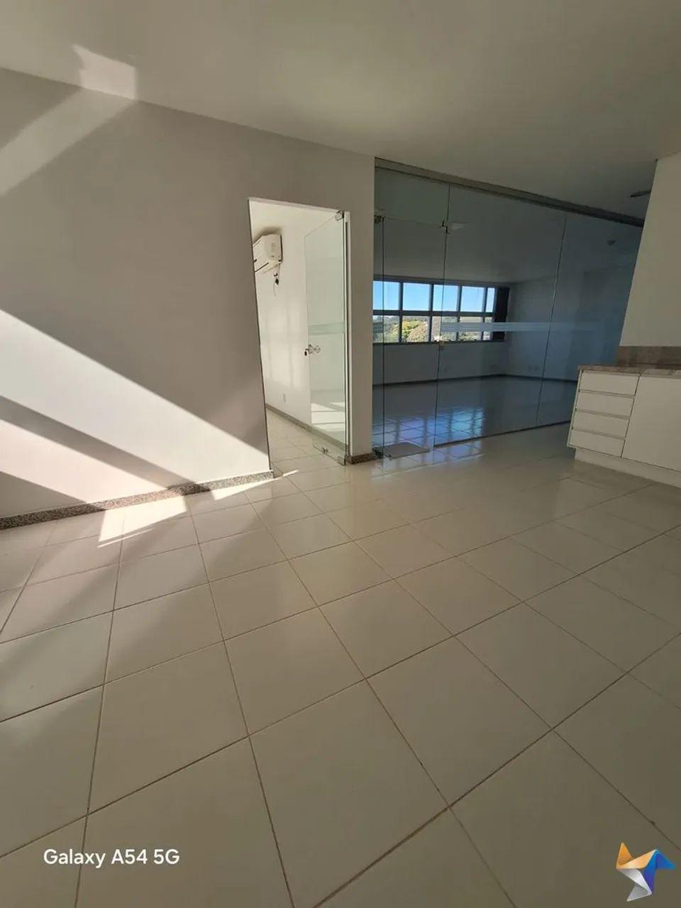 Alugo sala Ed. Medical Center - Asa Norte
