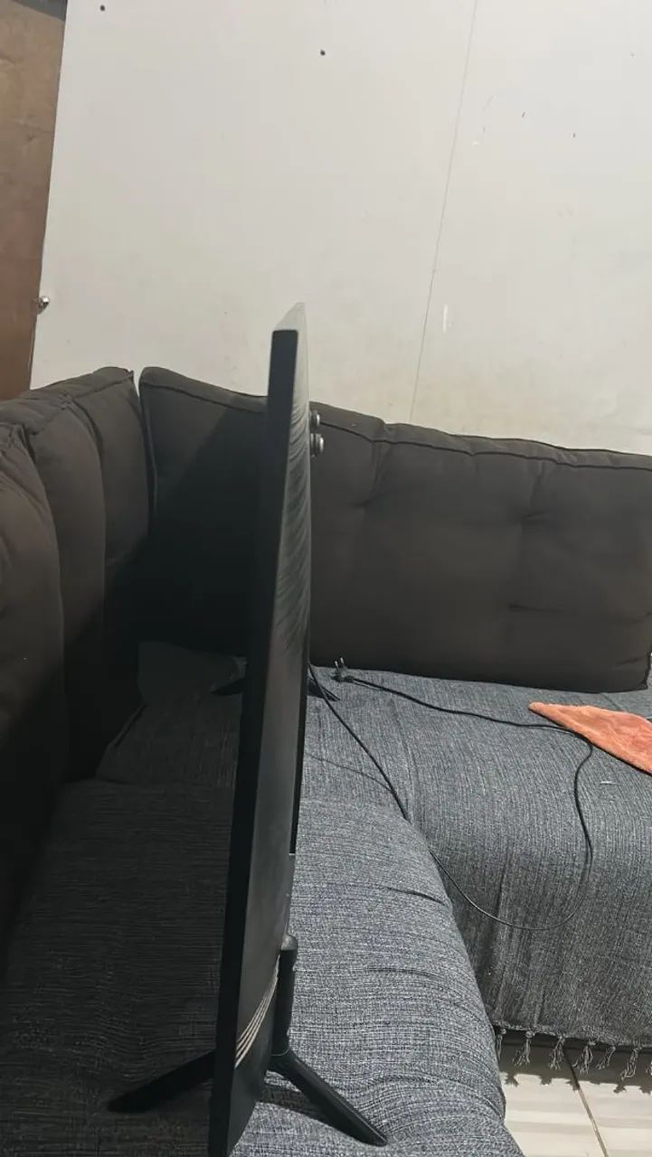 Vende-se televisão 55 polegadas, samsung.  - Foto 3