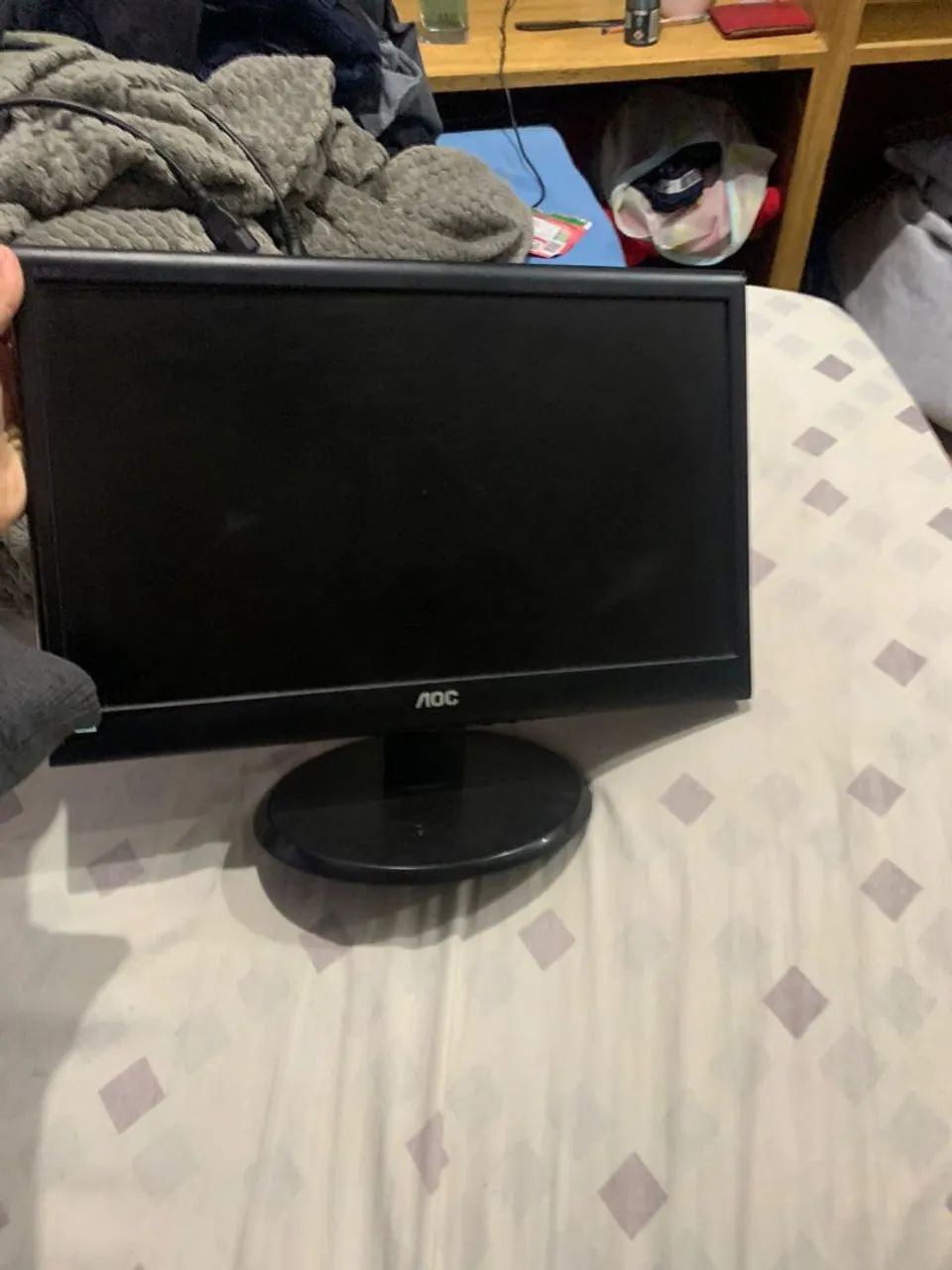Monitor AOC