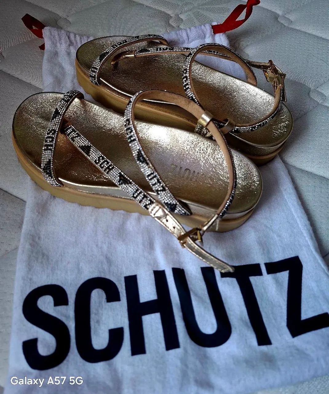 Sandália da schutz 