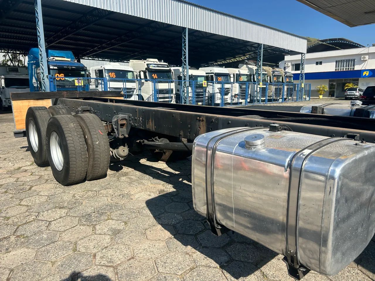 Iveco tector - Foto 4