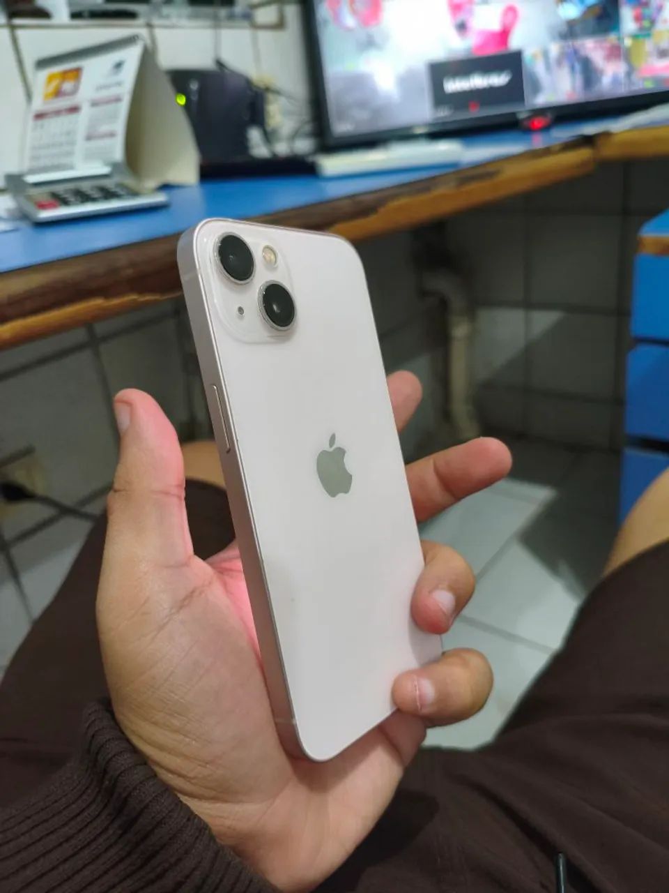 iPhone 13 128gb saúde da bateria 100% - Foto 3