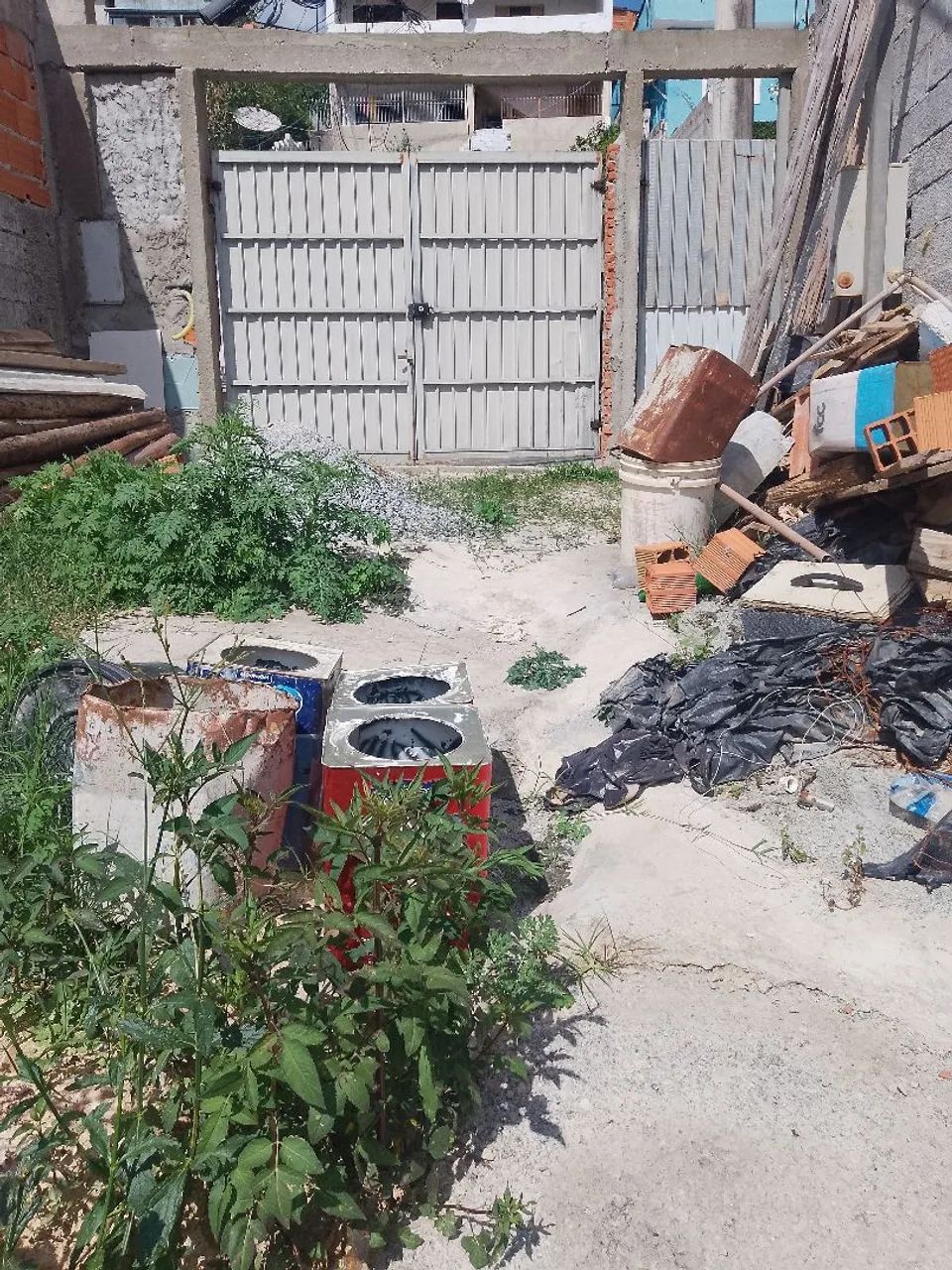 Vende-se terreno com um cômodo grande. - Foto 4