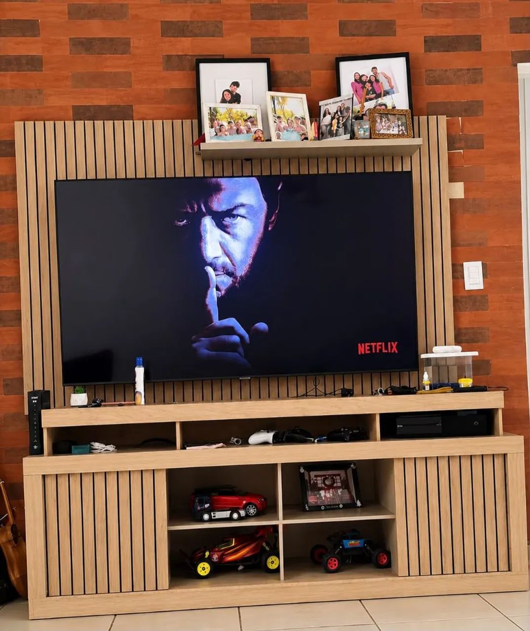 Rack Ripado com Painel de TV até 65 polegadas