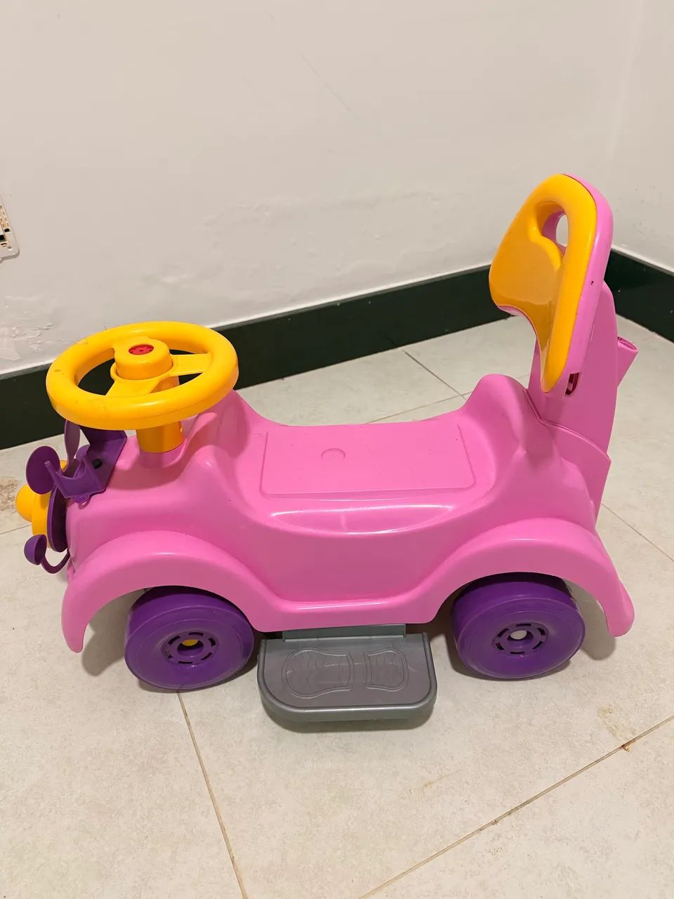 Moto menina 