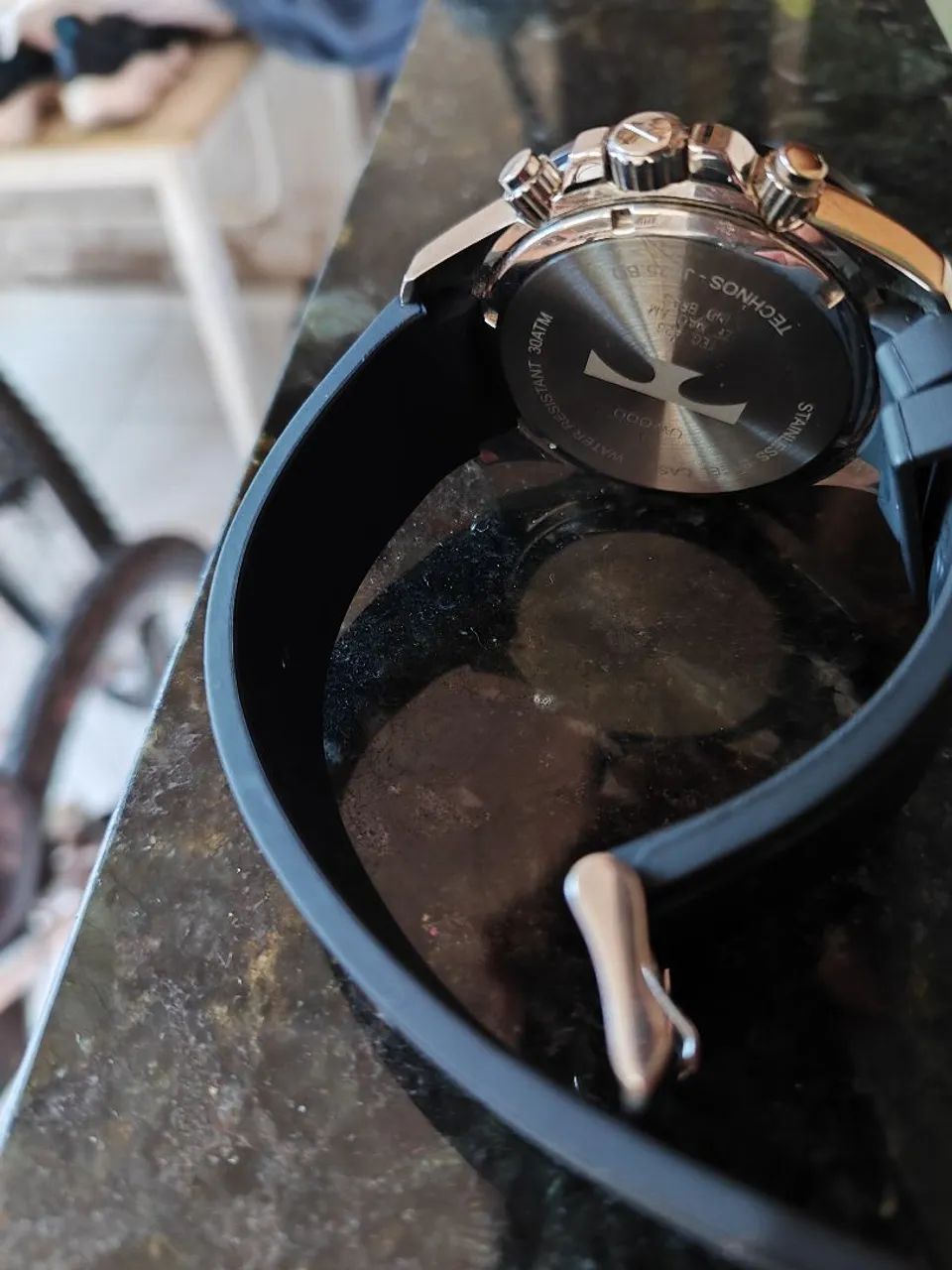 Relógio techno Aqua, sofisticado para 300 metros de profundidade. - Foto 3