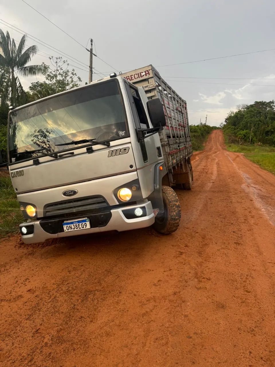 Ford cargo 1119 ano 2014/2015 