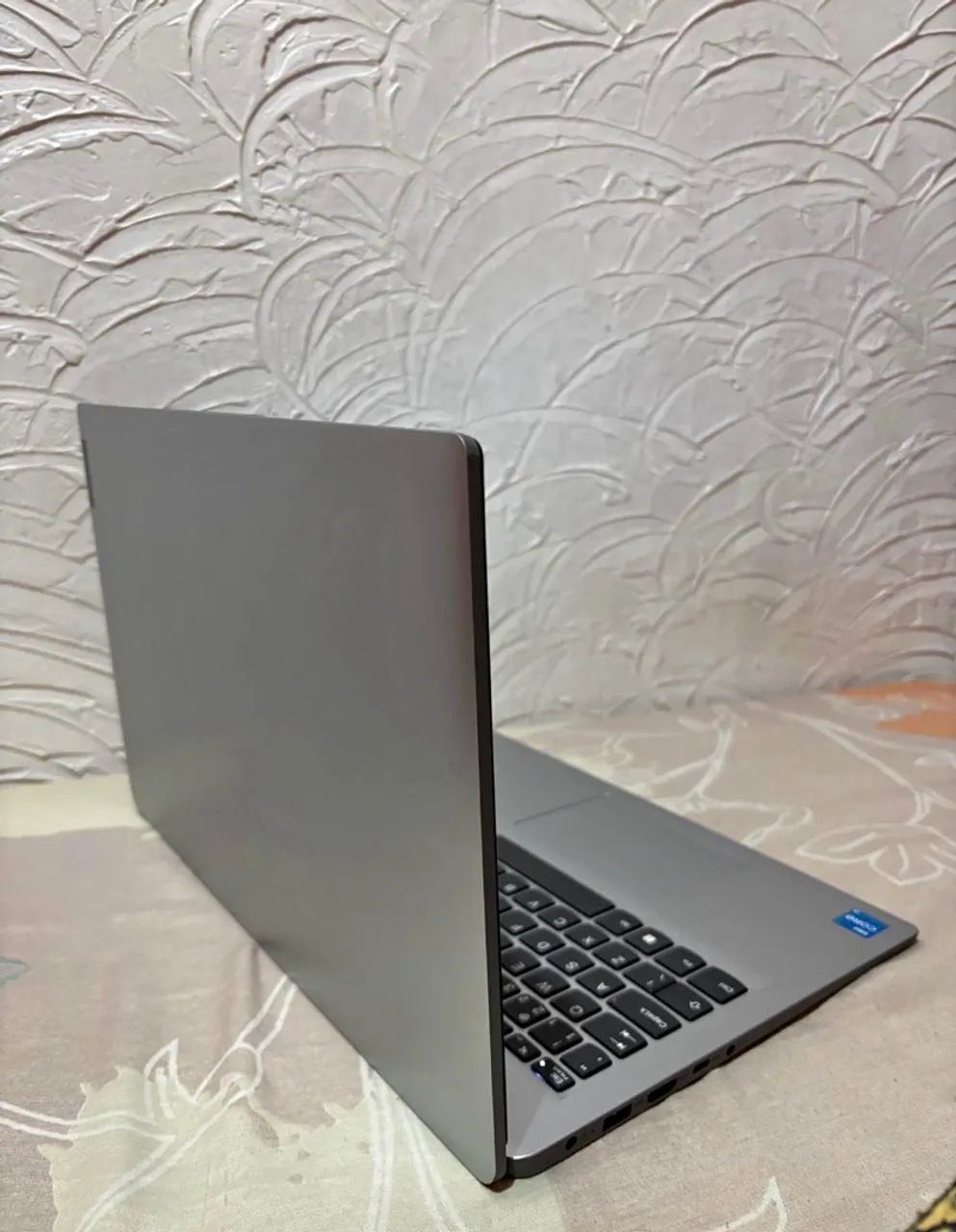 Notebook Lenovo - Foto 3