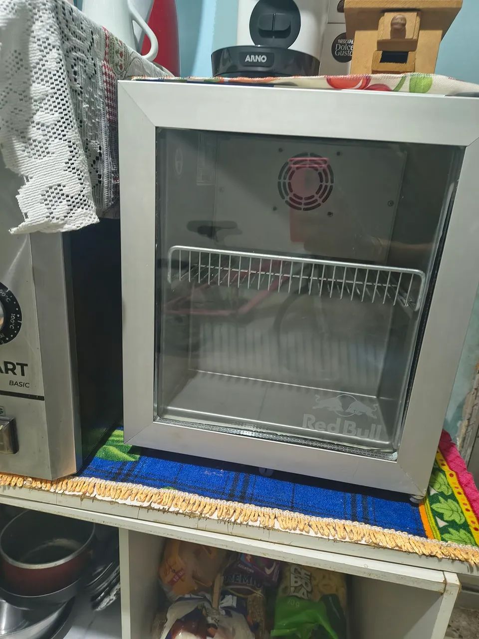 Mini geladeira da redbull - Foto 2
