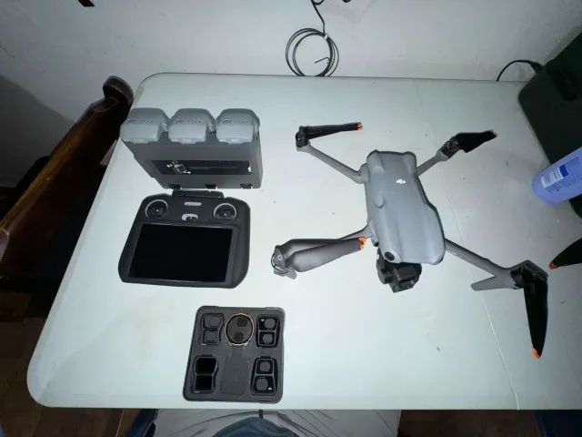 Drone DJI Air 3 Combo com tela NOVO  - Foto 4