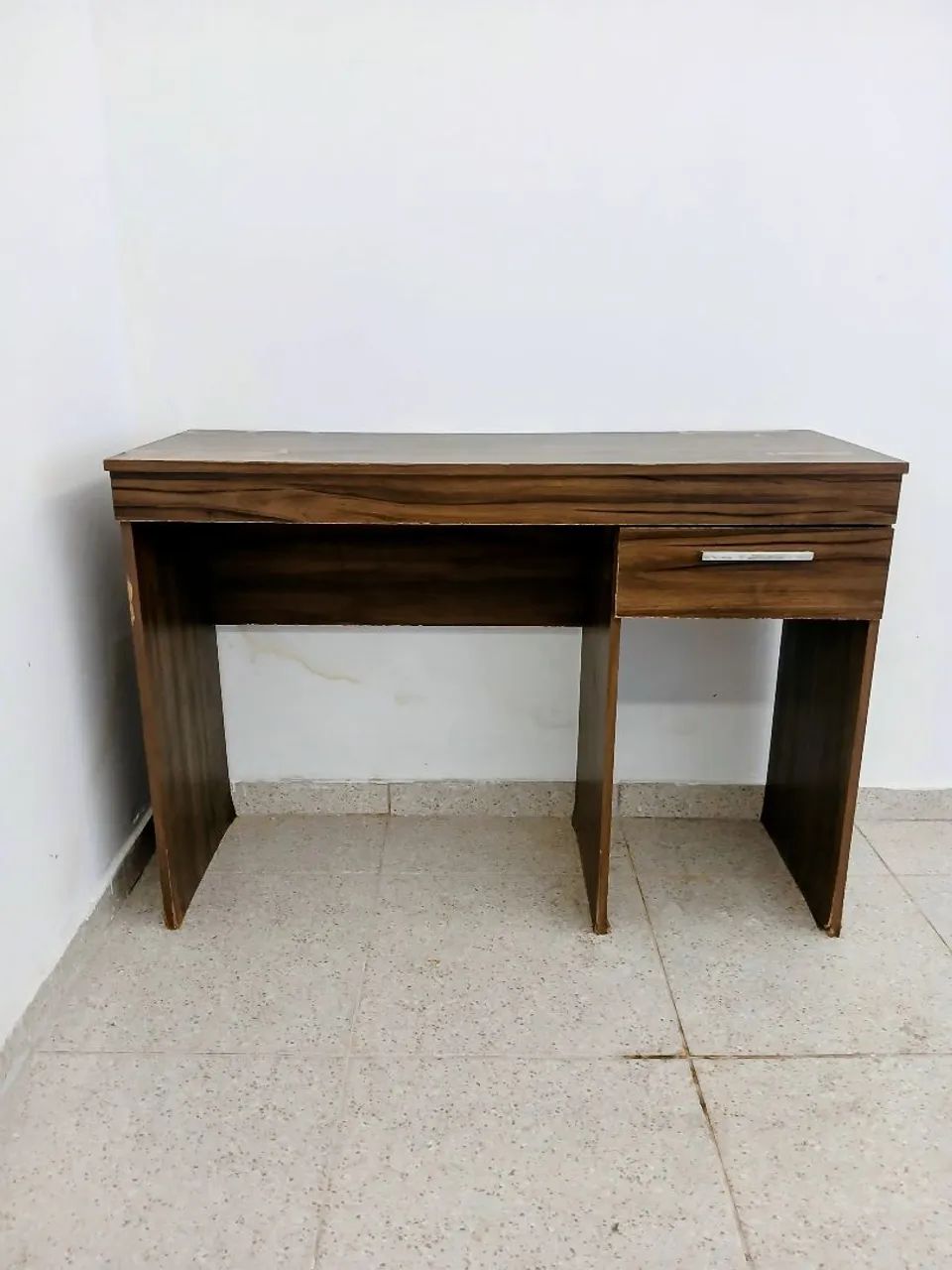 MESA ESCRIVANINHA ESCRITÓRIO ESTUDO COMPUTADOR  - Foto 2