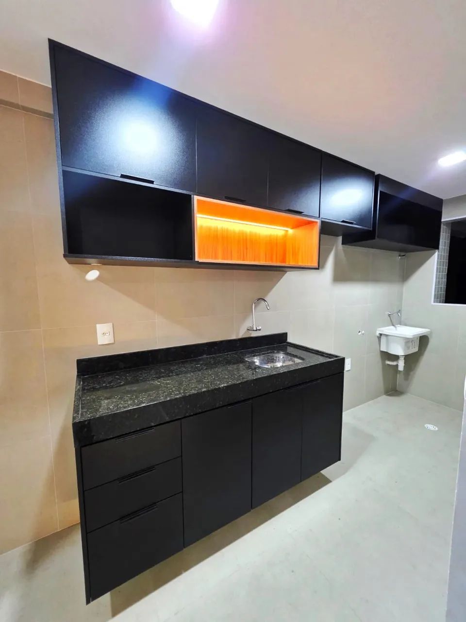 Apartamento 2/4 com móveis fixos  - Foto 5