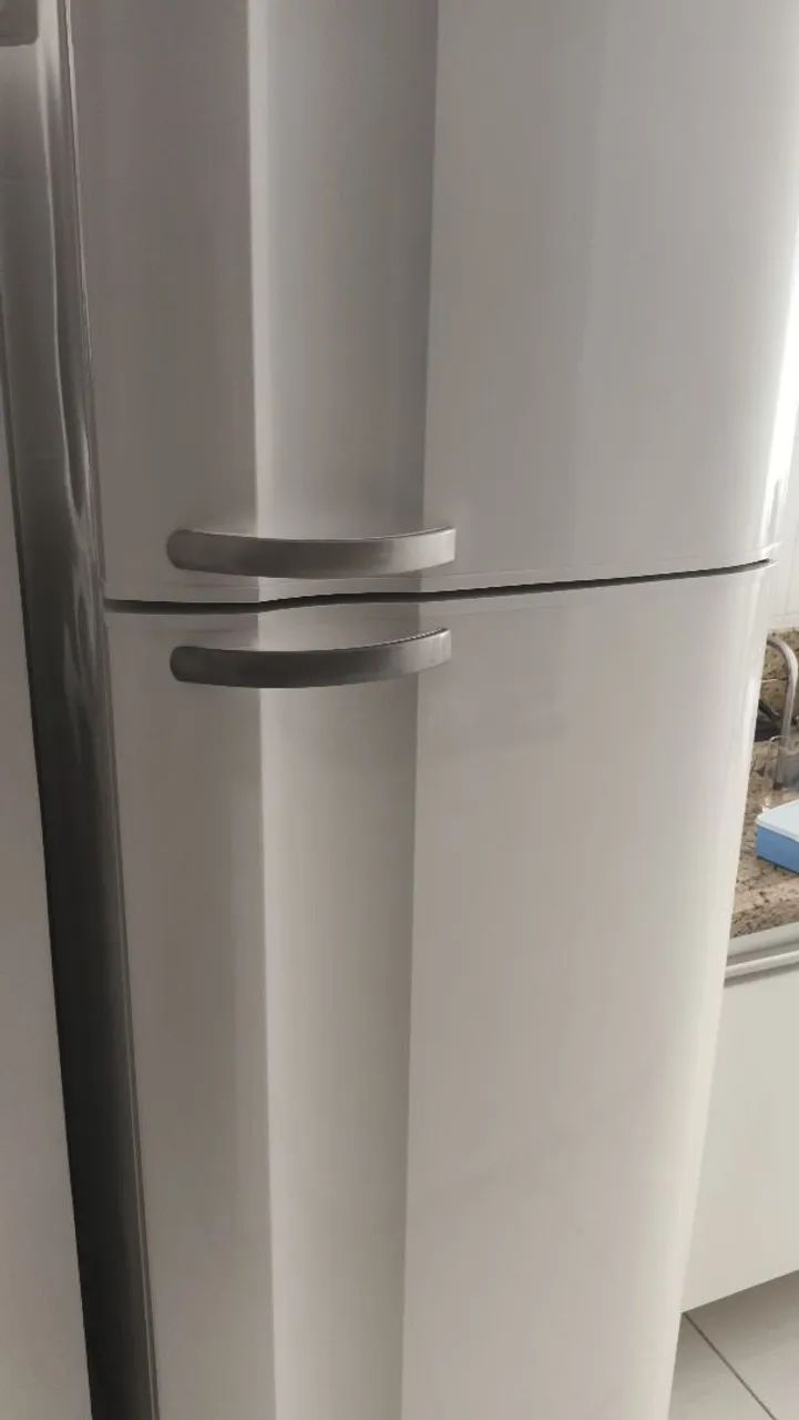 Geladeira Eletrolux 462L - Foto 2