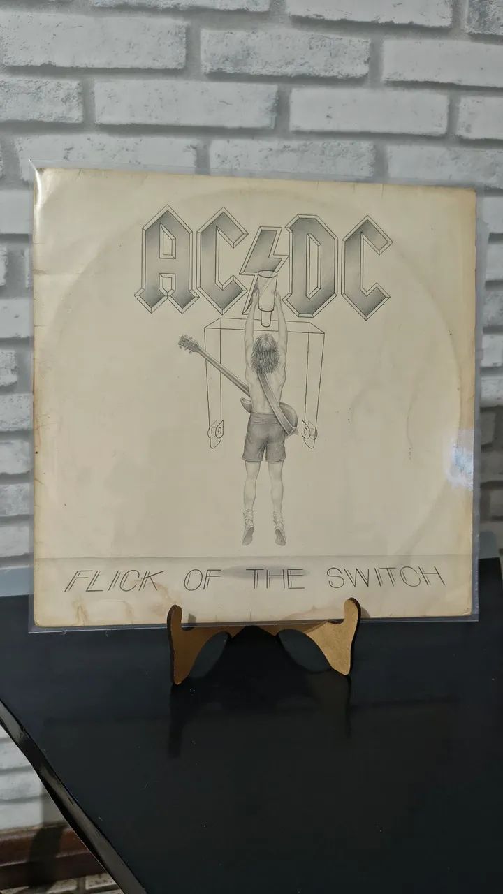Lp Acdc Flick of the Switch