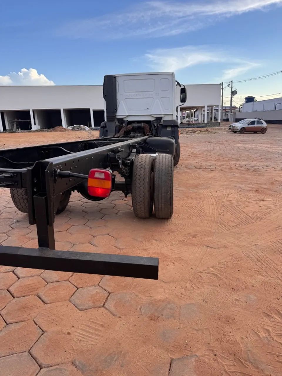 Caminhão 17-230 ano 2019 - Foto 5