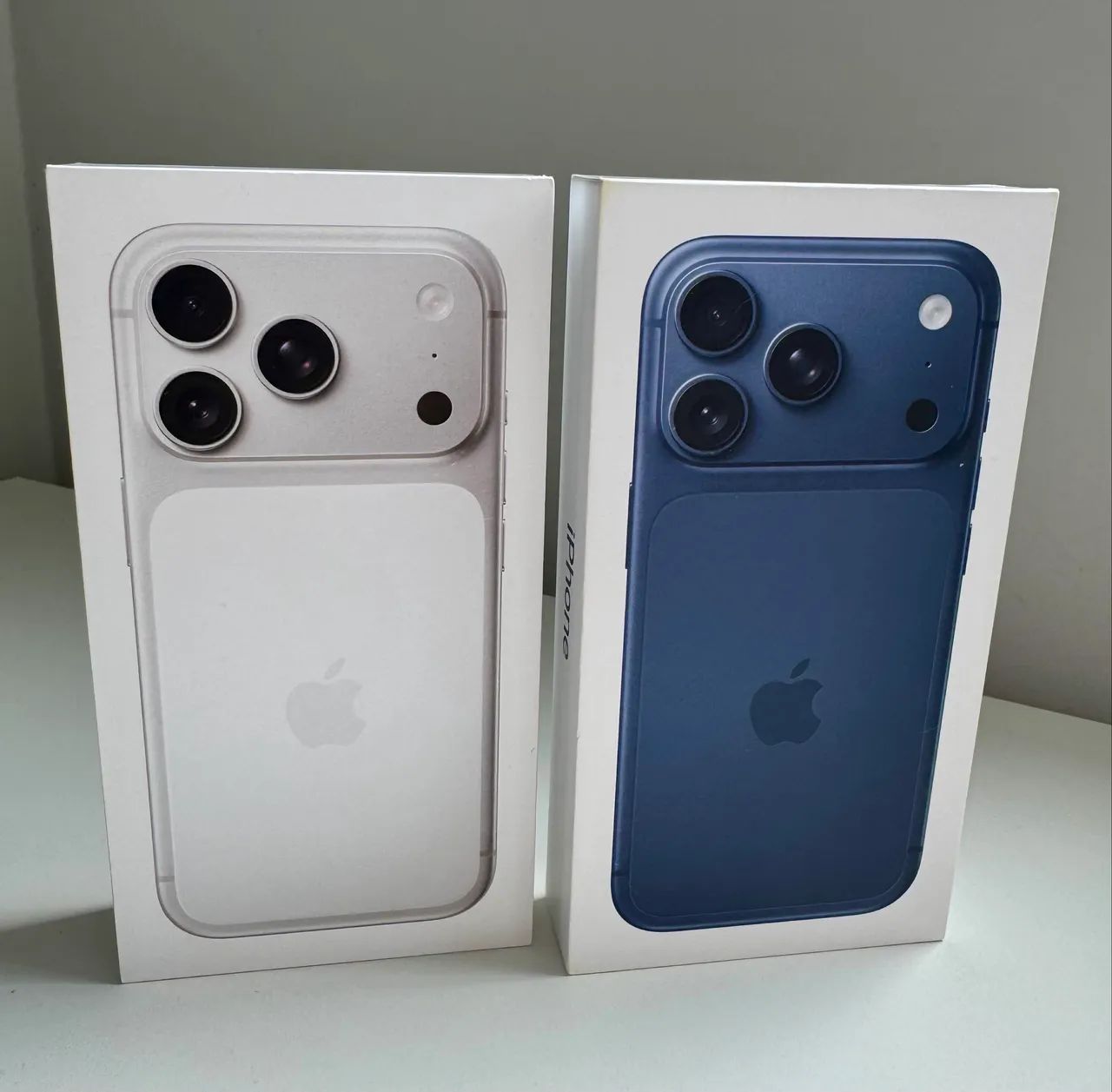 iPhone 17 pro Max 256 silver - Foto 2