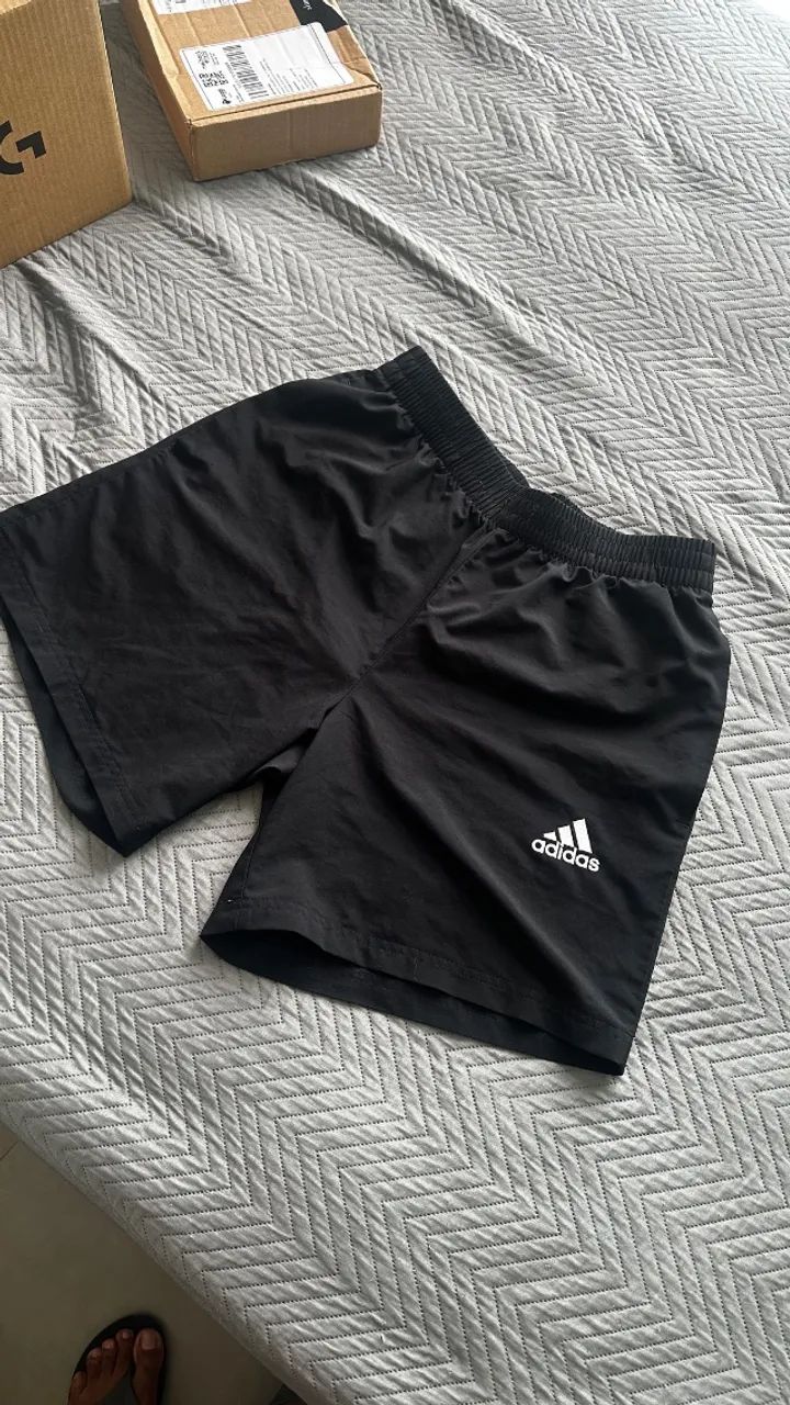 Bermuda adidas