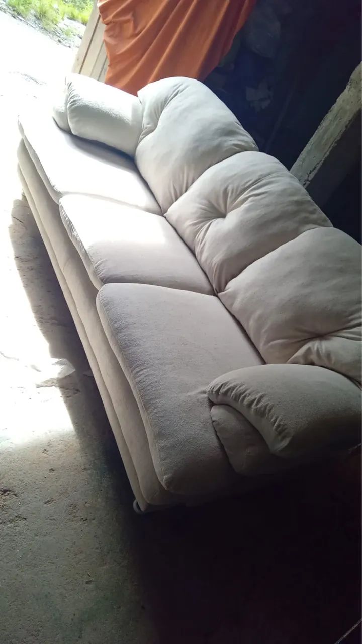 Vendo sofá 3 lugares  - Foto 2