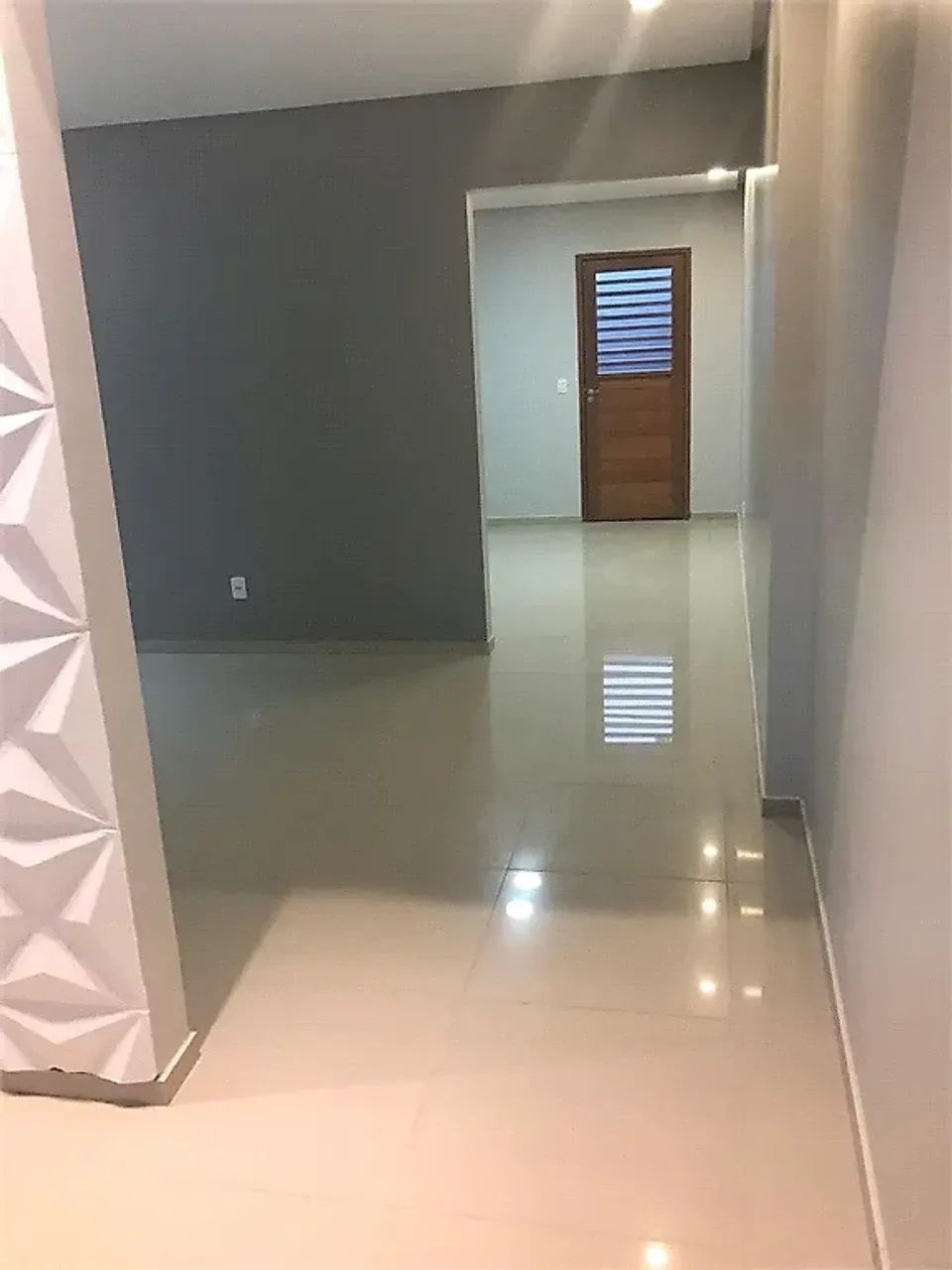Casa 2 Quartos com 1 Suíte e 140m² - Centro - Foto 2
