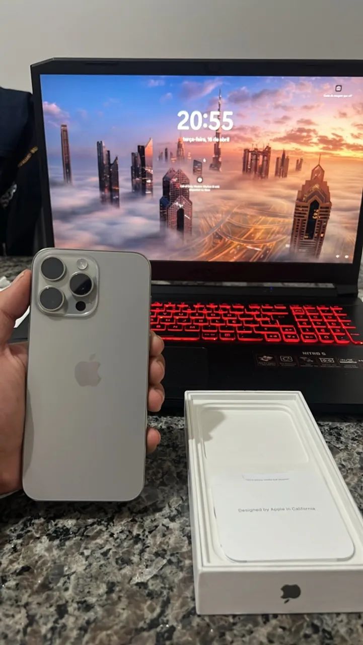 Celular IPhone 15 Pro Max - Foto 3