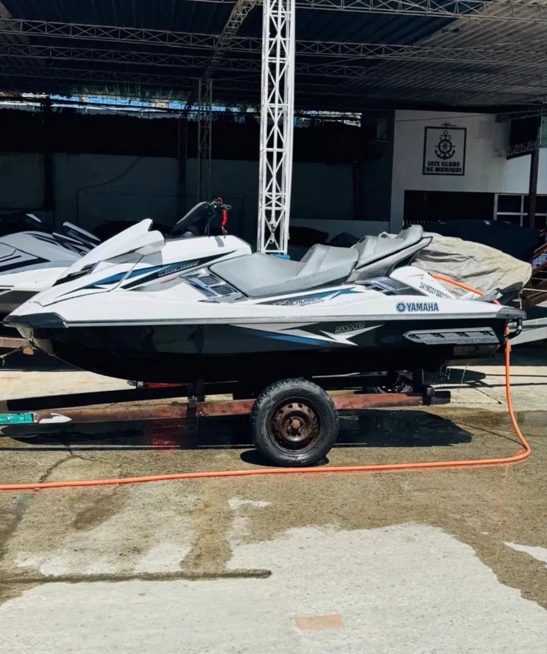 Yamaha FX SVHO 1.8 Supercharged  - Potência, Luxo e Performance  - Foto 2