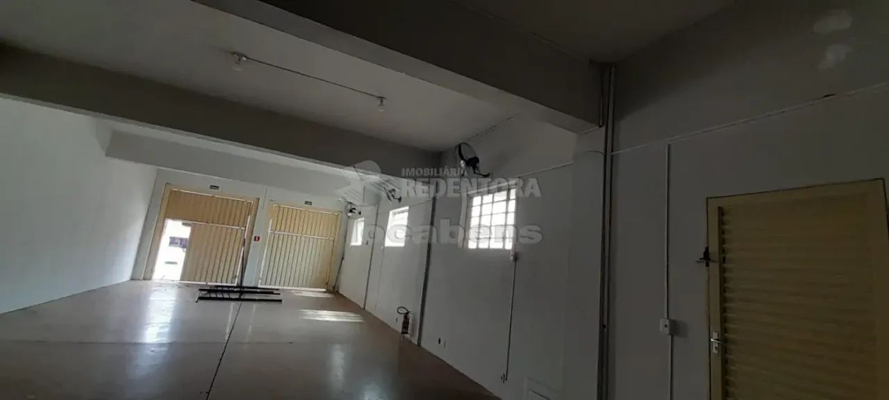 Salão comercial com 2 vagas de garagem - Foto 3