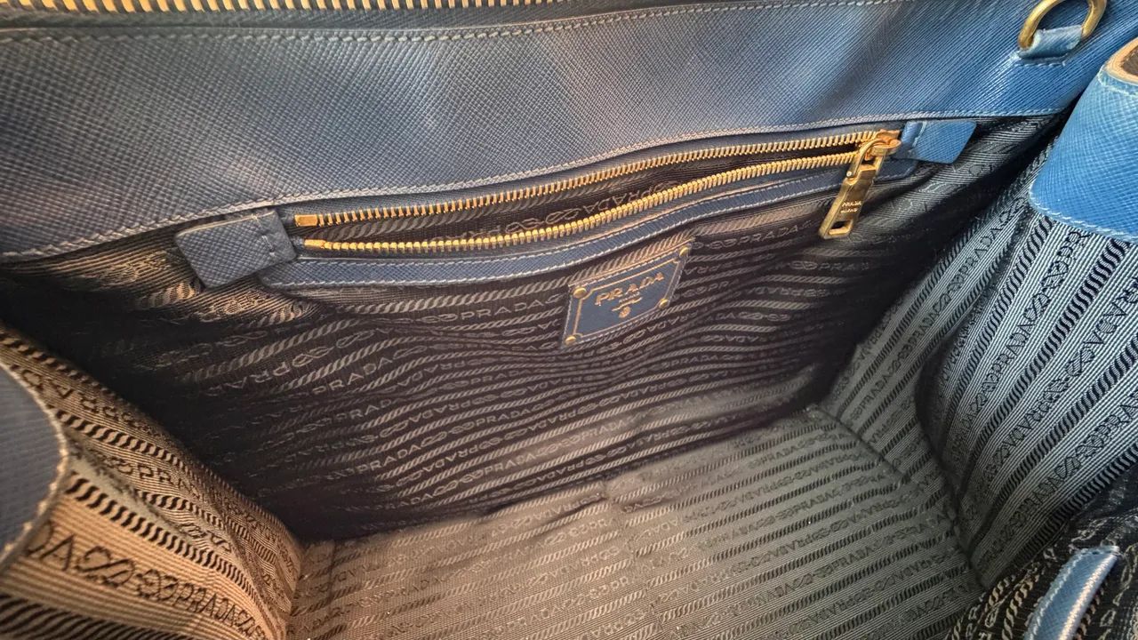 Bolsa Prada Saffiano Lux Azul - Original  - Foto 2