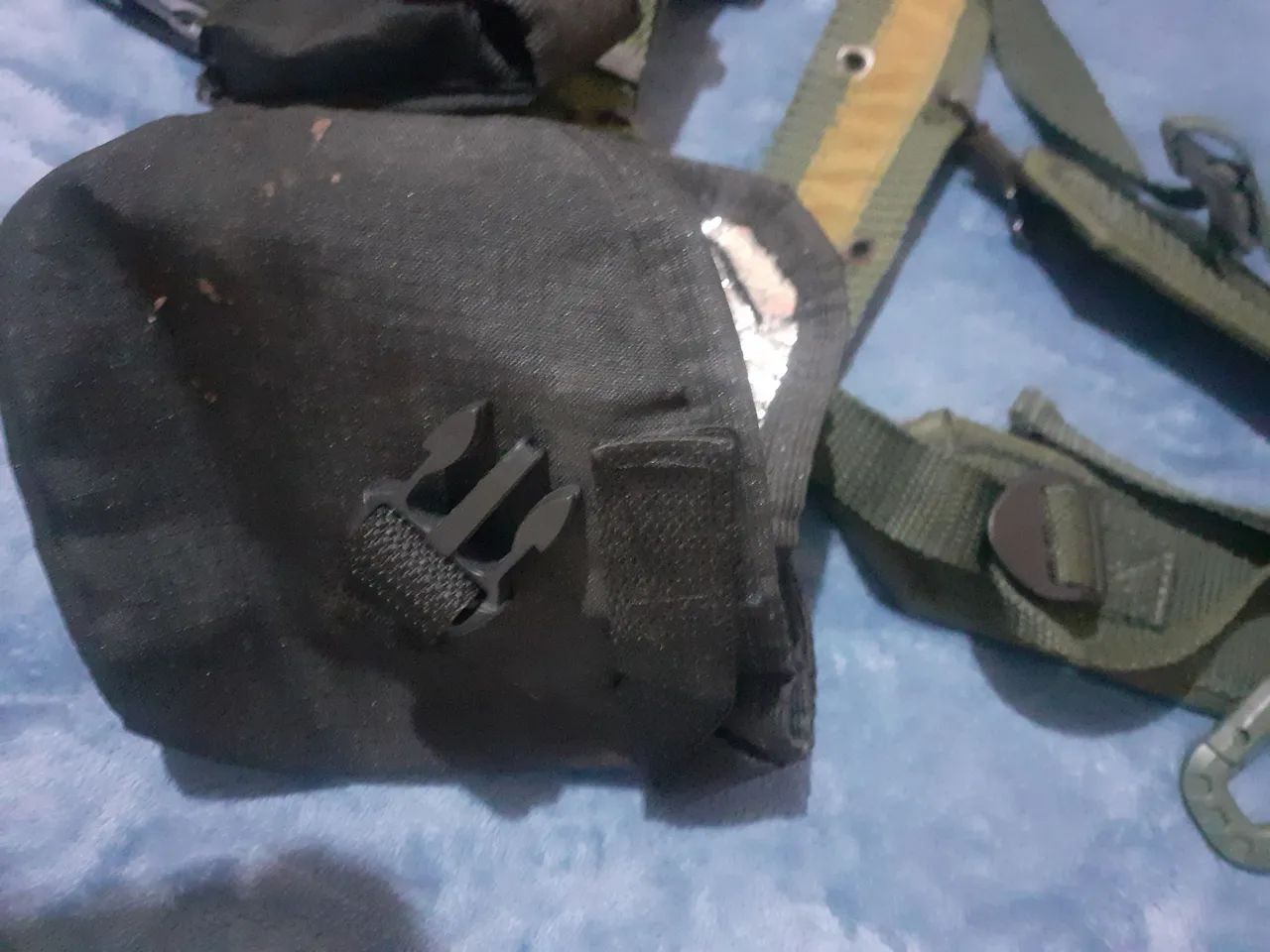 Suspensório tático militar com acessórios  - Foto 2