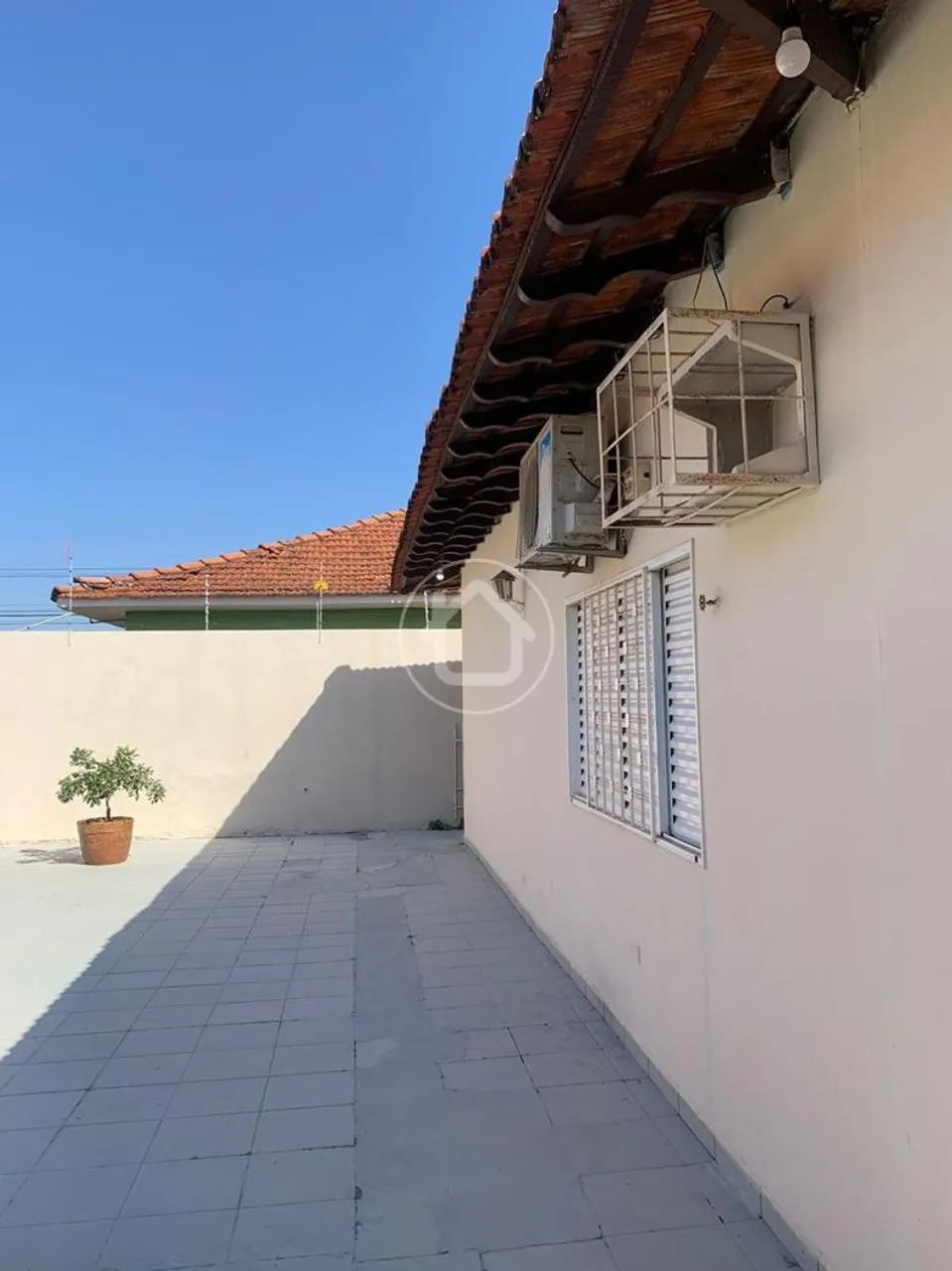 3 DORMITÓRIOS SENDO 1 SUÍTE COM CLOSET E EDICULA - Foto 5