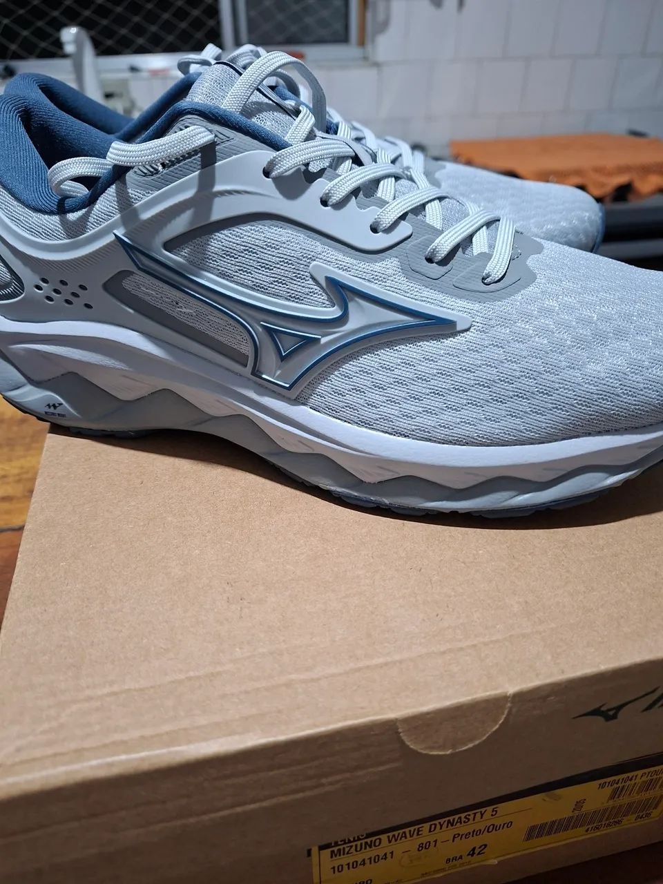 Tenis Mizuno original 42 - Foto 2