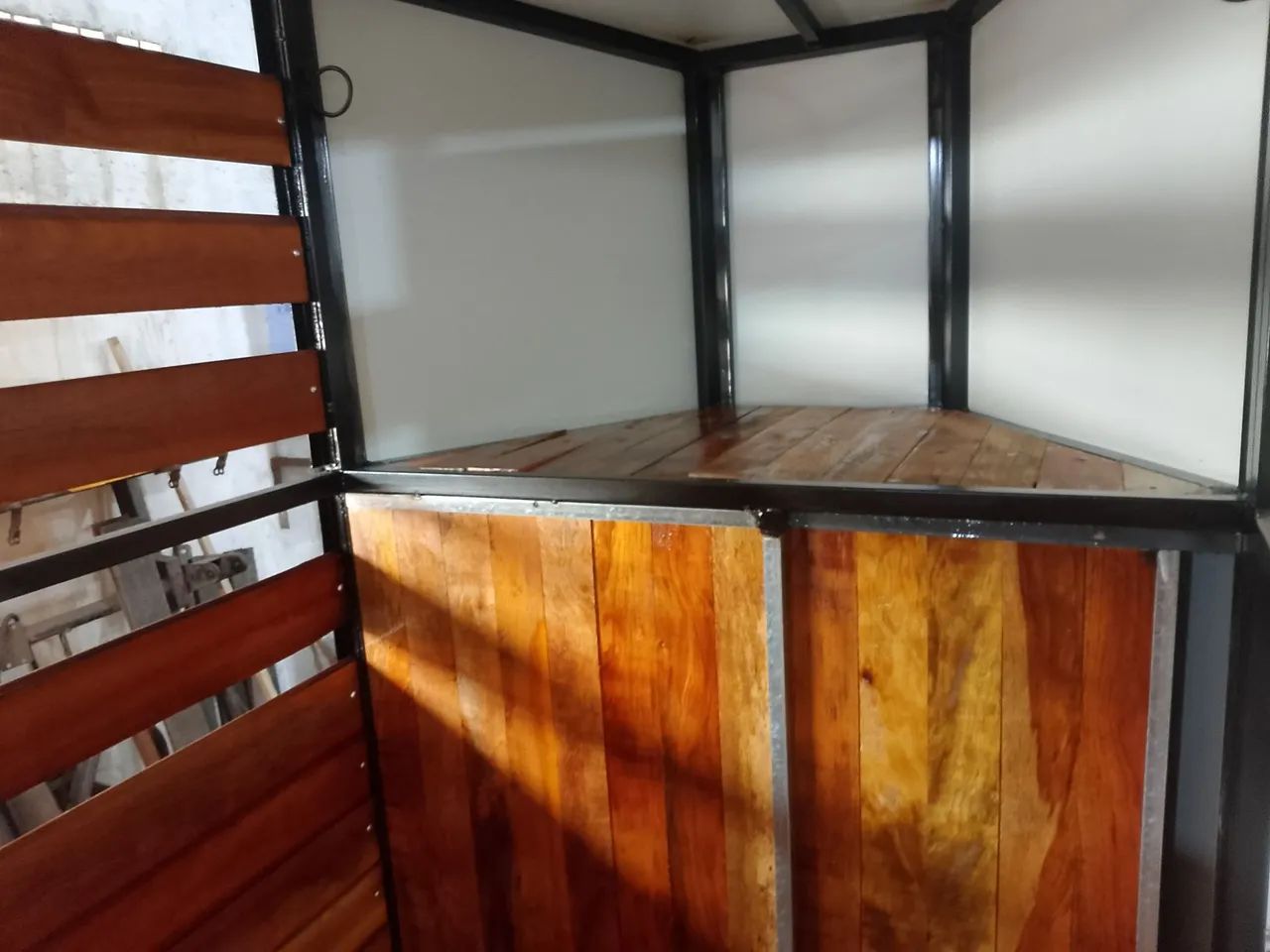 Reboque para transportar cavalos  - Foto 2